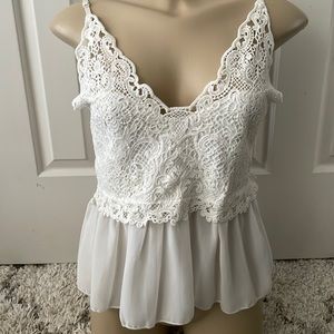 Mixed media camisole chiffon Lace Embroidery peplum white nWT. SZ m/l